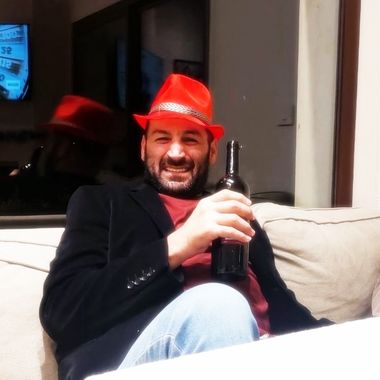 Lebanese Men - Meet Guys from Lebanon - LoveHabibi